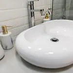 Bloom Ultracentral Апартаменти