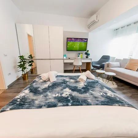 Bloom Ultracentral * Bukarest