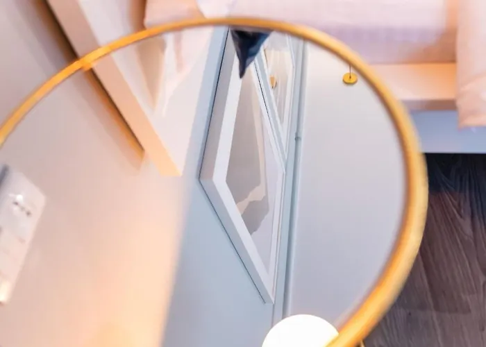 Bloom Ultracentral Apartman *