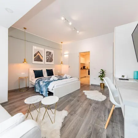 Bloom Ultracentral Boekarest